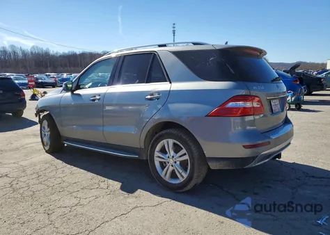 2015 Mercedes-Benz Ml 250 Bluetec z USA, uszkodzony, nr VIN 4JGDA0EB2FA535113